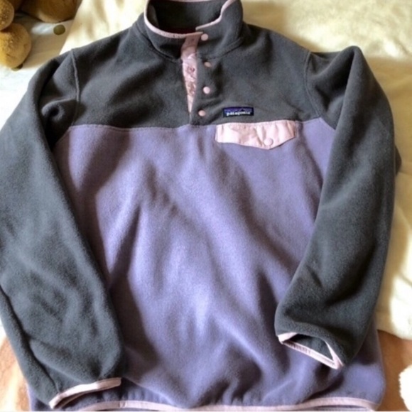 Patagonia Sweaters - 🌈 NWT Patagonia Synchilla colorblock Pullover